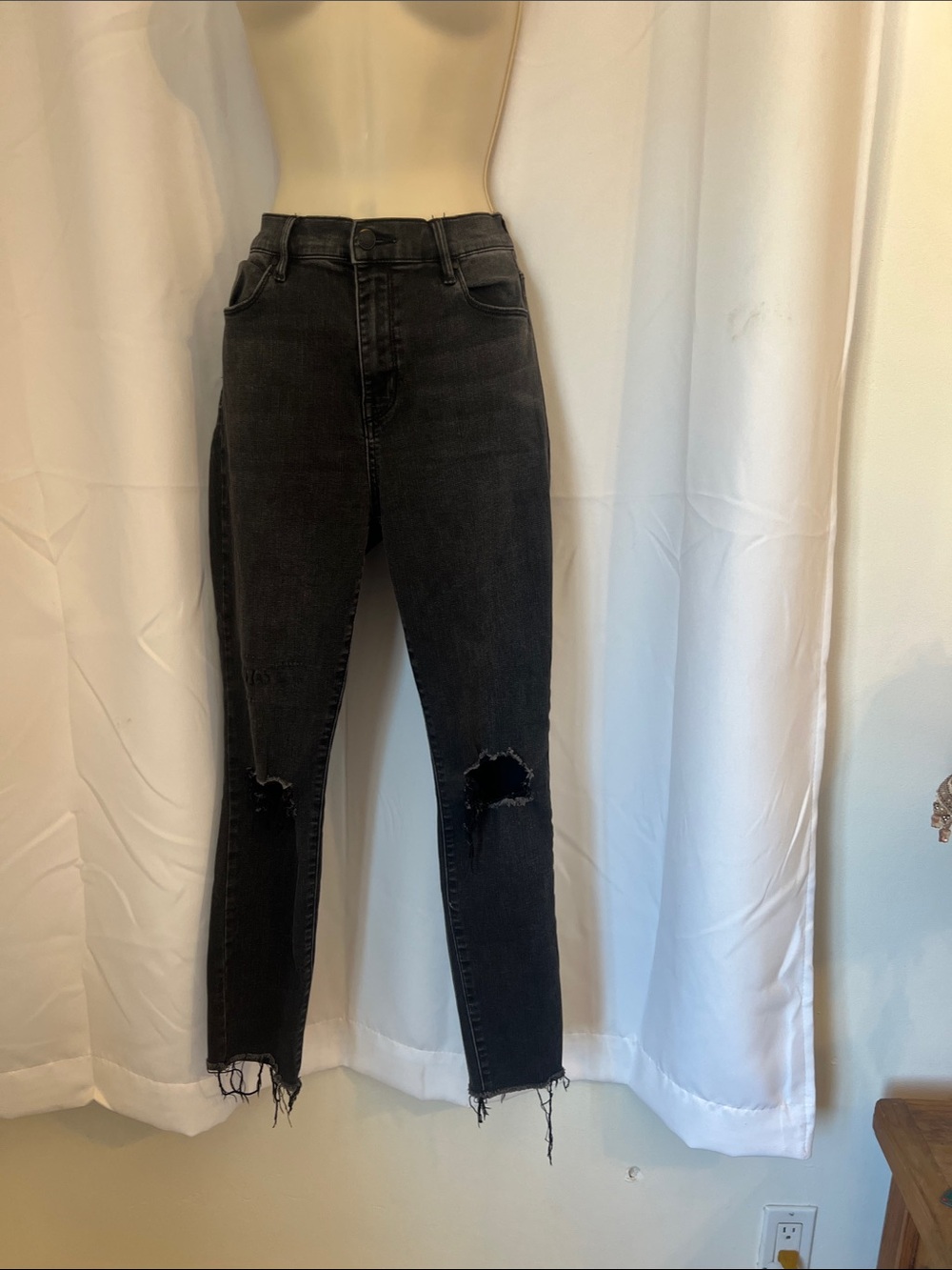 Pacsun Black High-Rise Ripped Straight Jeans - Women